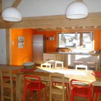 salle à manger cuisine, ski valmorel location chalet spa