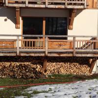 terrasse bois, location chalet champ benoit valmorel appartement ski