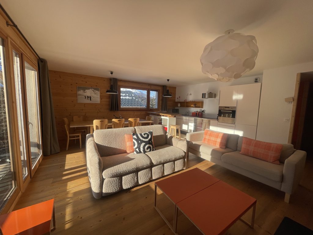 Chalet Champbenoit - Appartement 1 - Le Rocher